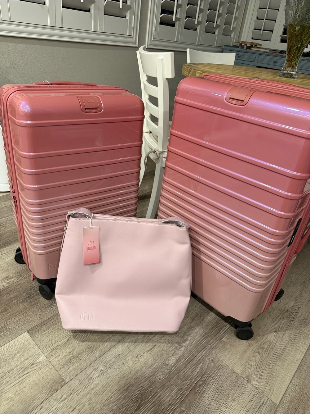 BEIS WICKED Pink NWT Large AND Medium Check-In Rollar AND Wicked BEIS Purse - Picture 3 of 14